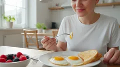 Эксперты всё чаще выбирают яичницу вместо каши — и вот почему